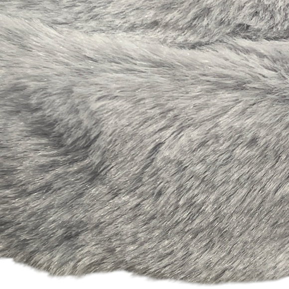 UnHide For Love Not Fur Silver Lil' Marshmallow Blanket 50"x 60" NEW - Picture 7 of 8